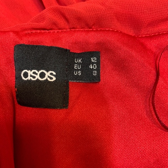 Red dress - Picture 4 of 4